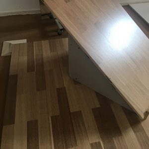 lastre in legno di un pavimento ammortizzante antheo modello infinity